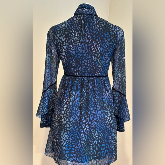 Laundry By Shelli Segal  Blue Cheetah Chiffon Sheer Mini Dress Tie On Neck - Picture 2 of 15